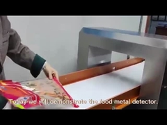 Détecteur de métaux pour divers aliments, recyclage de plastique, caoutchouc chimique et médicaments.